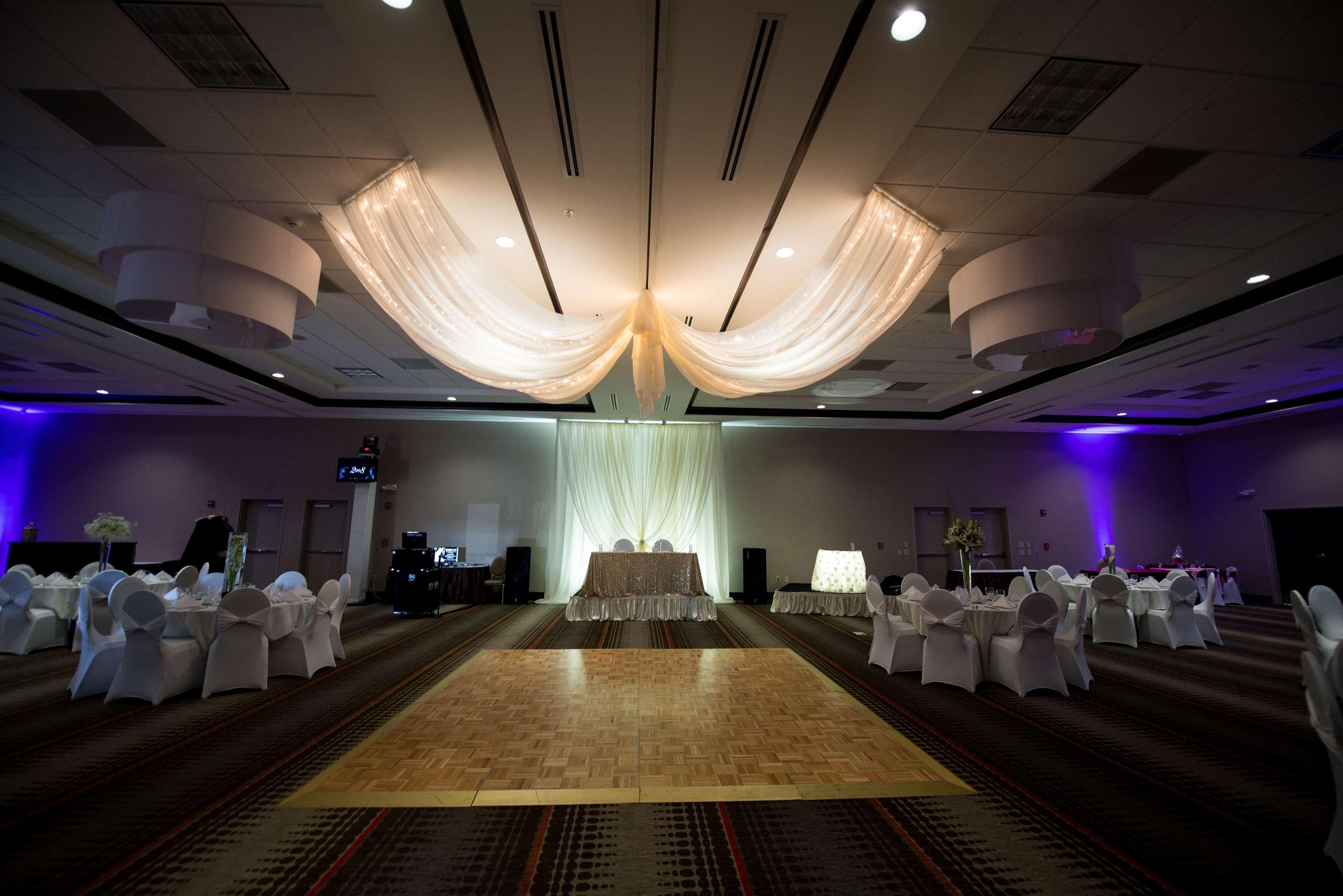 Hilton Garden Inn Финдли Екстериор снимка