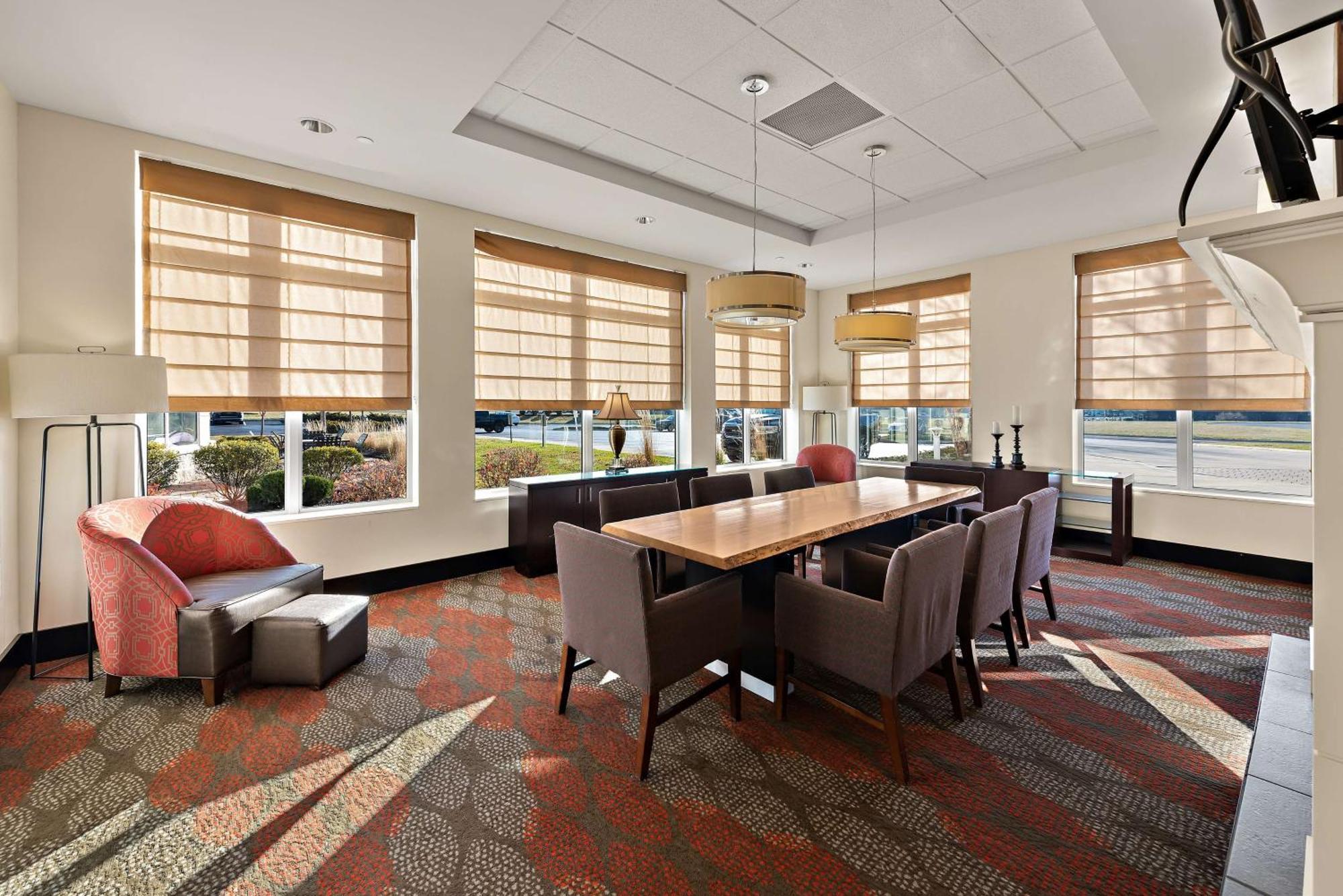Hilton Garden Inn Финдли Екстериор снимка