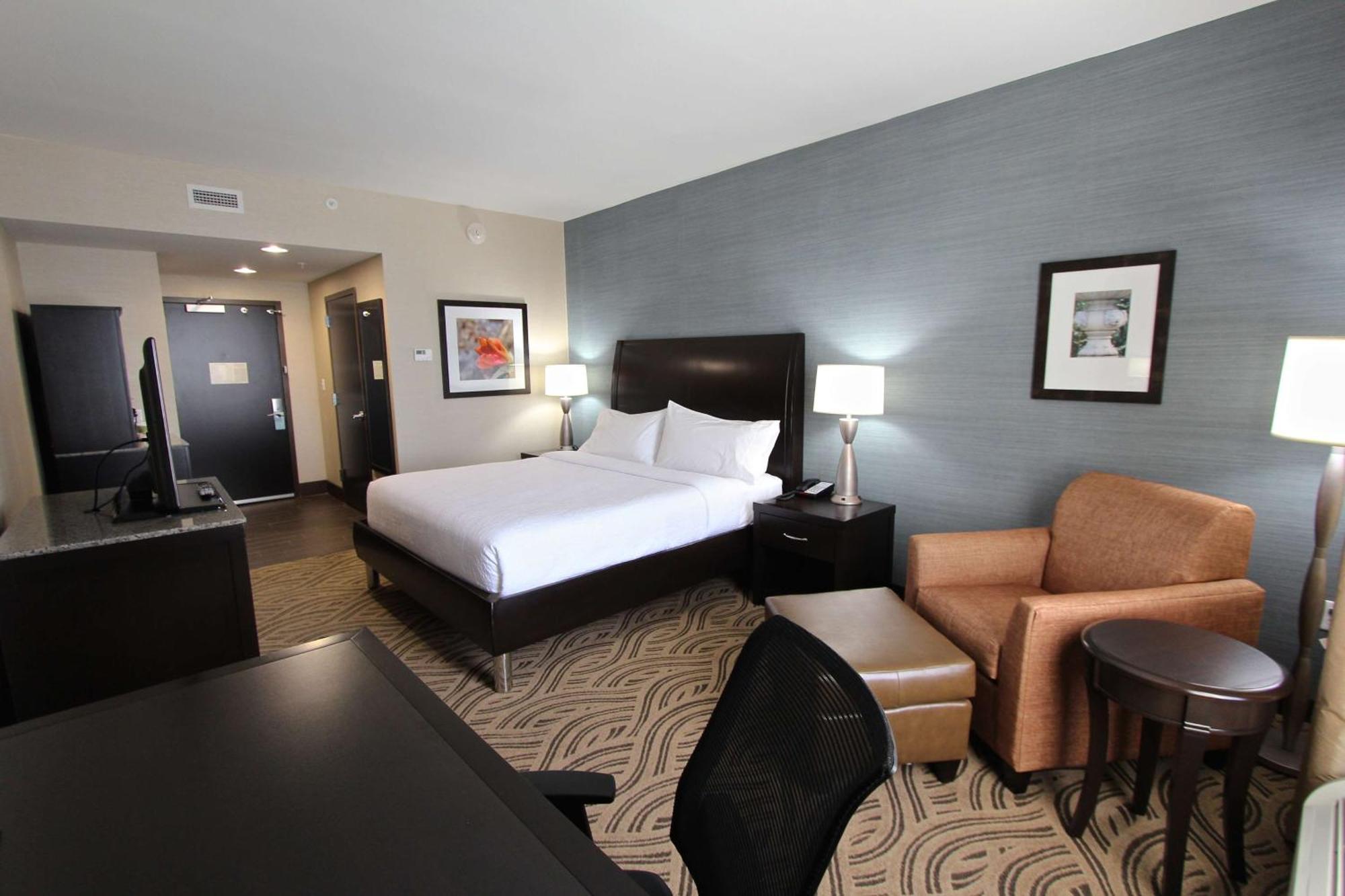 Hilton Garden Inn Финдли Екстериор снимка