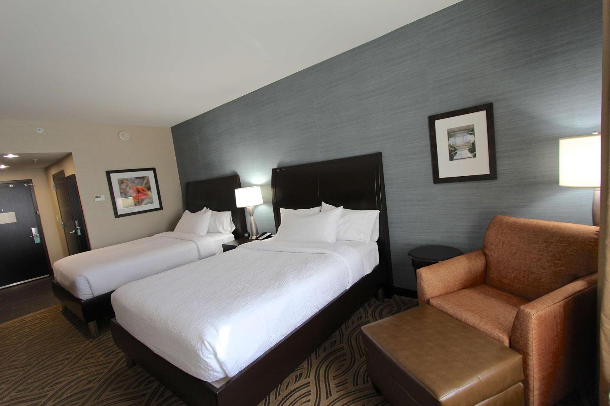 Hilton Garden Inn Финдли Екстериор снимка